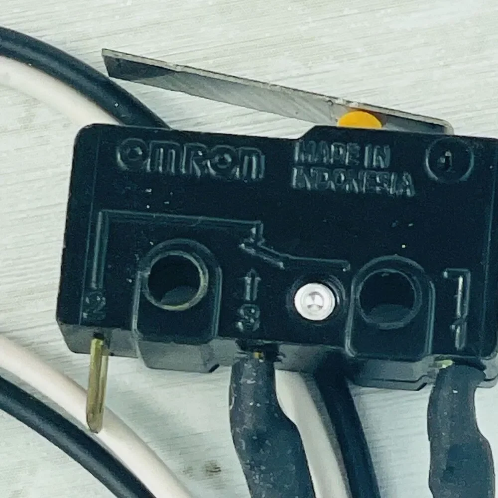 Keurig K40 Lid Open/Closed Micro Switch Genuine OEM Replacement Part